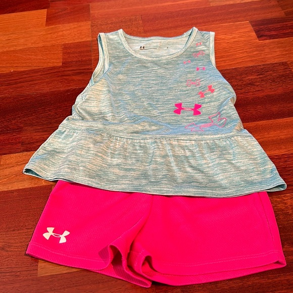 Under Armour Other - Under Armour size 5 tank set